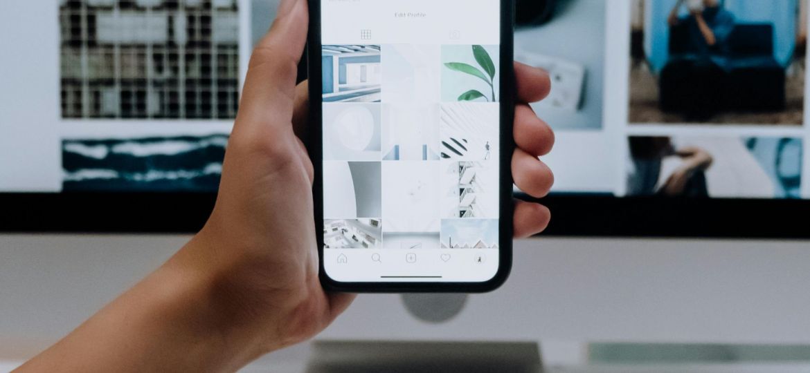 pexels-cottonbro-5082576